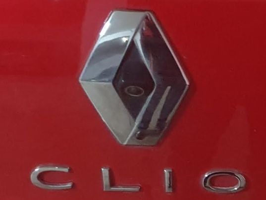 La imagen tiene un atributo ALT vacío; su nombre de archivo es Clio-1.jpg